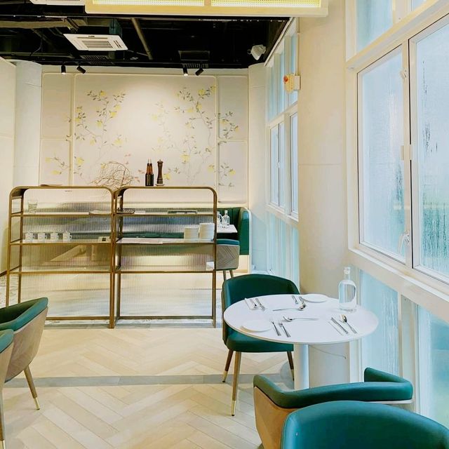  Pondside Restaurant