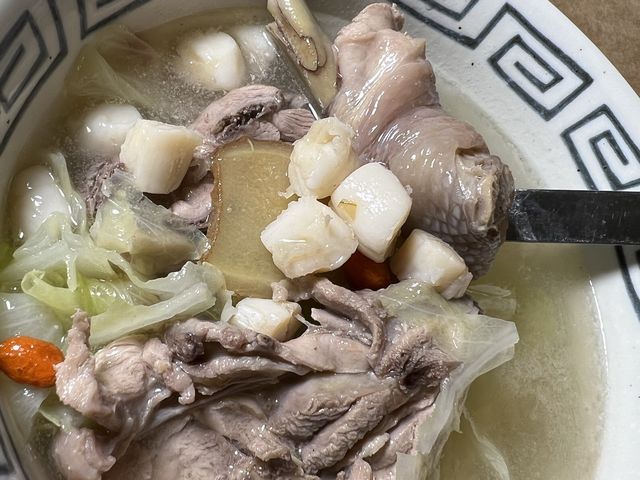 米其林必比登推薦，雙月食品社（光復店外帶外送店）