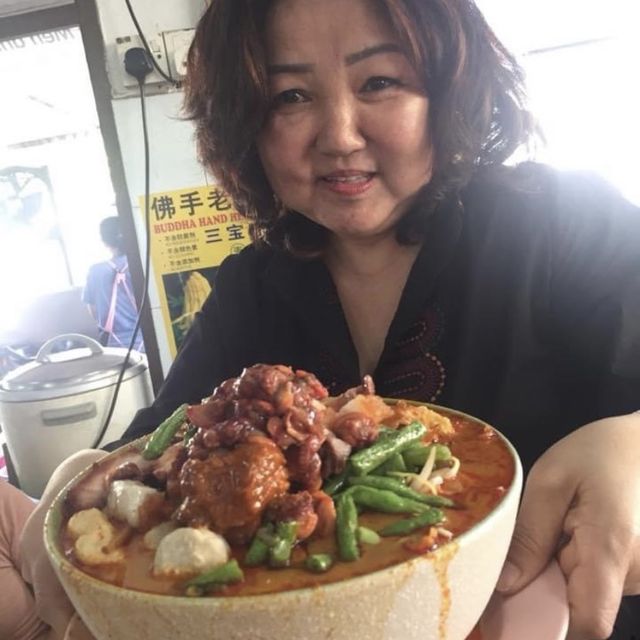 best giant curry Mee