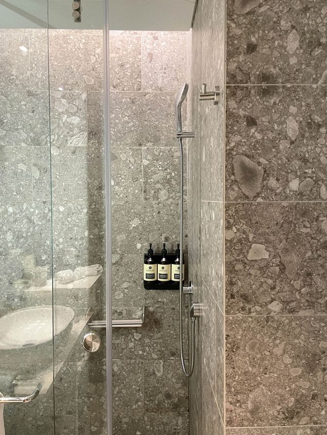 香港 | 入住工業風設計Page 148 staycation 舒服叉叉電🥰