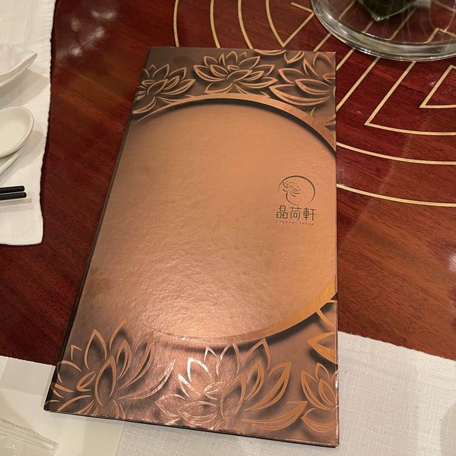 香港｜香港迪士尼樂園《晶荷軒》🥢