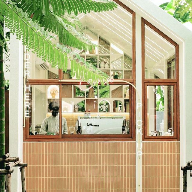 Chonor Cafe, Shanghai