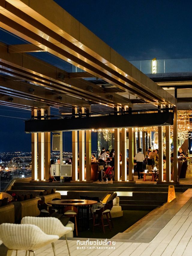 กินลมชมวิวบนดาดฟ้าโรงแรม Avani+ Riverside Bangkok 