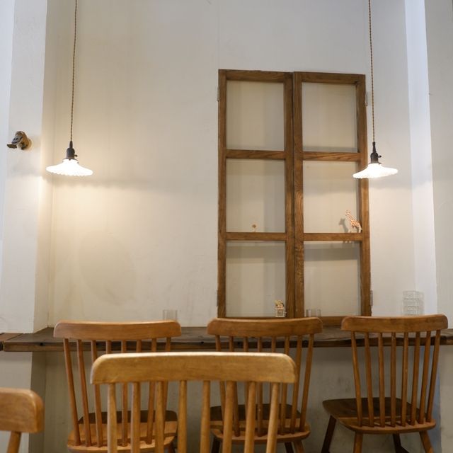 隱於豪宅區的歐式小木屋 隱於豪宅區的歐式小木屋