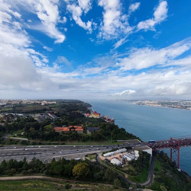 Jesus overlooking the city of Lisbon