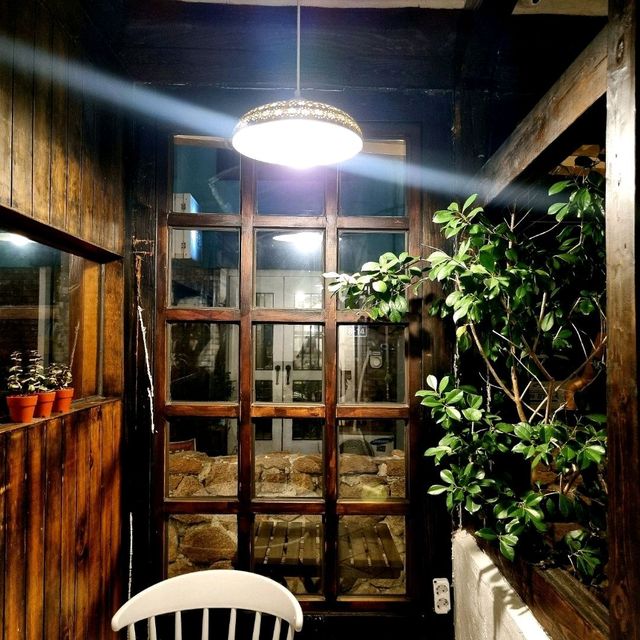 🎄크리스마스가 찾아온 성안길 한옥 감성 카페 코우즈