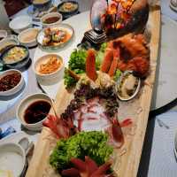 一站式品嚐台式小食+刺身+雞煲+藥膳火煱，任飲任食挑戰大胃王😂