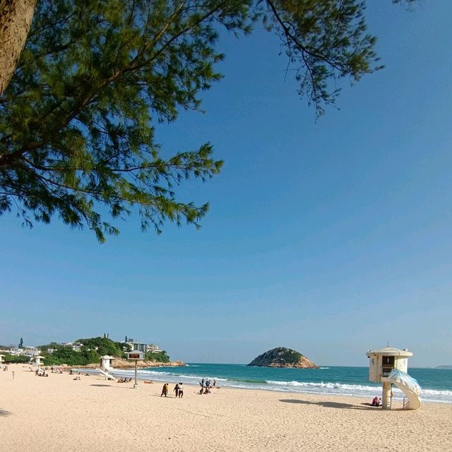 石澳沙灘上，聽海濤聲，令你心靈純淨！