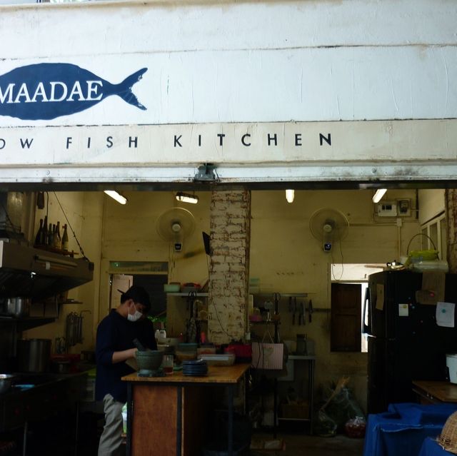 ร้านอาหารใจกลางเชียงใหม่ Maadae Slow Fish Kitchen 