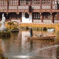 Exploring Shanghai (Yu garden)