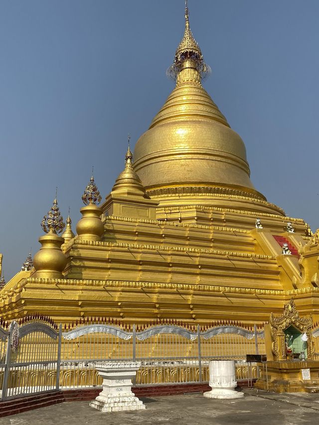 Kuthodaw Pagoda 🤍