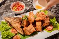 Tanglak Seafood | ตั้งหลักอาหารทะเล