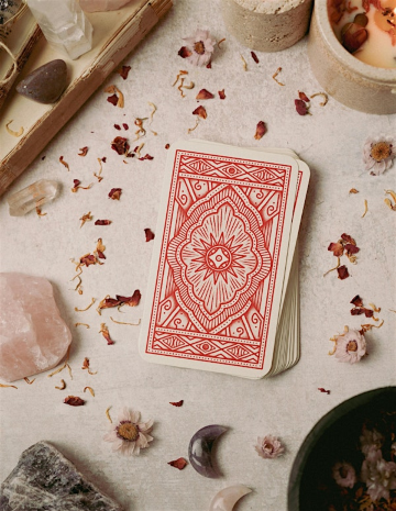 Tarot Readings with Diane | Comfort Cutz