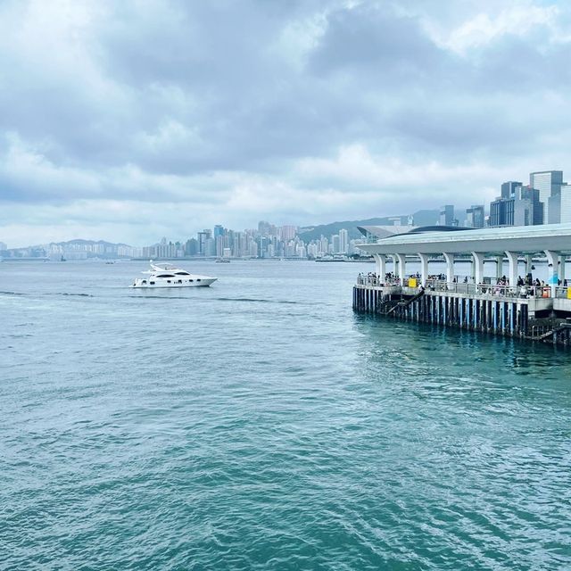 中環碼頭海濱長廊