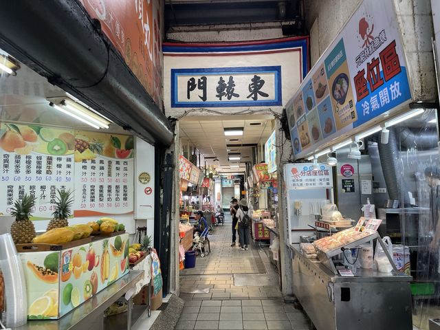 新竹市區吃美食一定要來 新竹城隍廟