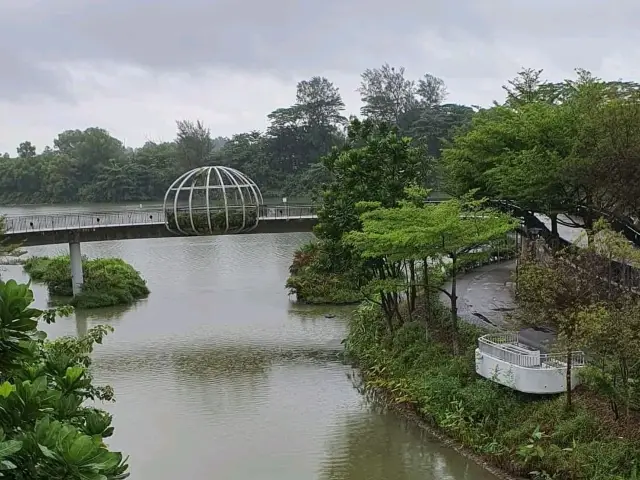 A visit to Jewel Bridge