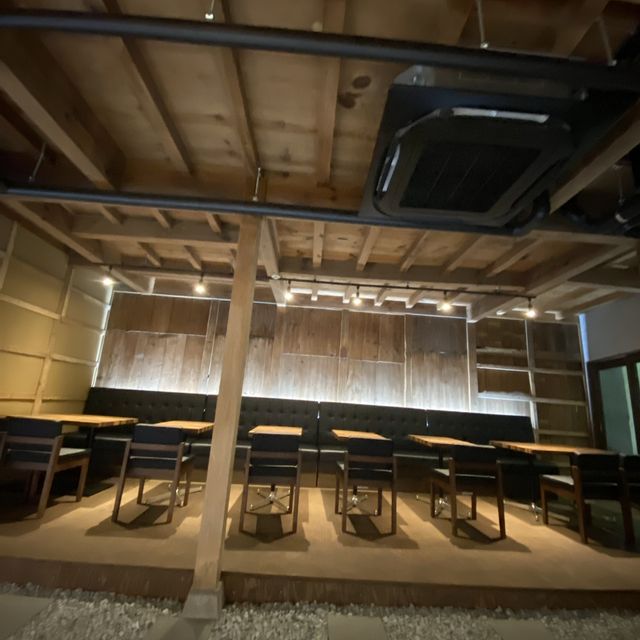 足湯とカヌレが楽しめるお店
