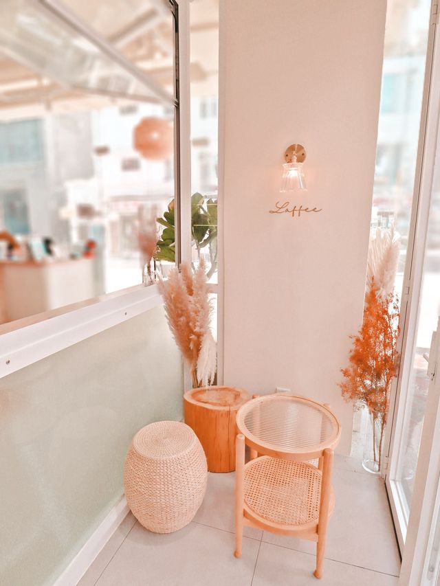 紅磡絕美奶油風打卡 Cafe  