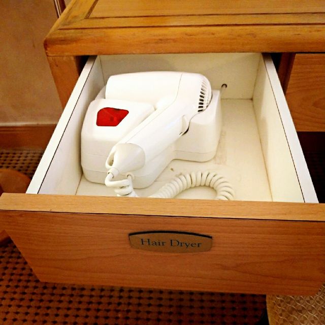 北角街市裏的華美達盛景酒店 北角街市裏的華美達盛景酒店