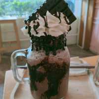 Sweet Addict

ร้านของหวานย่านถนนจันทร์