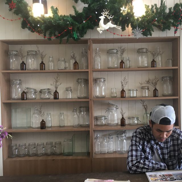 คาเฟ่ริมน้ำ ฉะเชิงเทรา ☕️🥛🫗🍹🎂🍰🧁