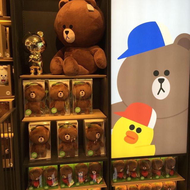 韓國🇰🇷最大Line Friends Store🧸超大Brown歡迎👏🏻你