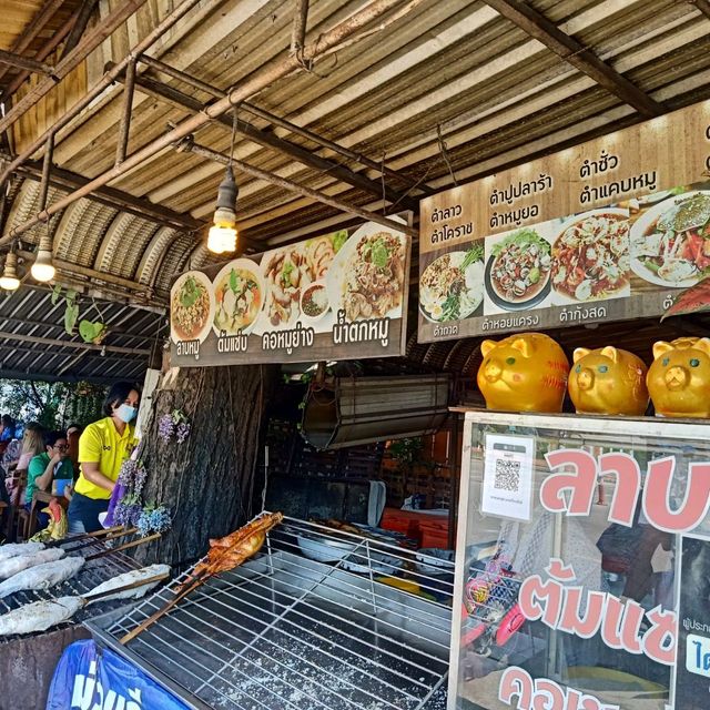 มาถึงอุดรทั้งทีต้องกินส้มตำอุดรที่เลื่องลือ
