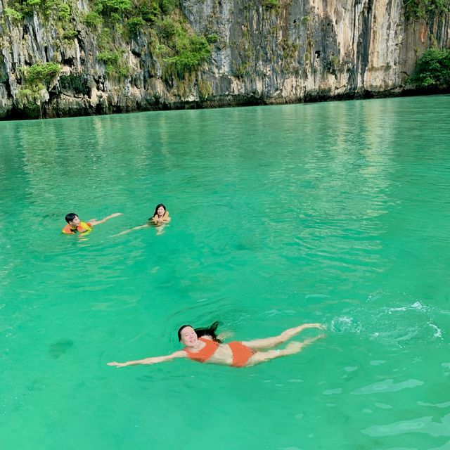 ปิเละลากูน มันกู๊ดมากกก น้ำใสสีมรกต