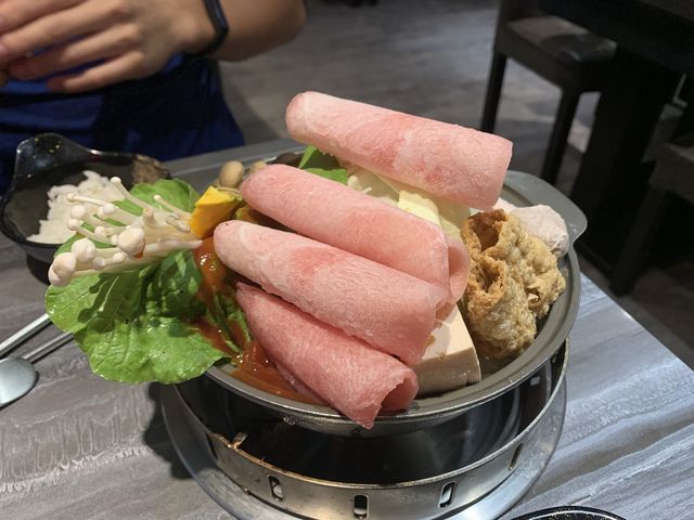 北車有黑糖霜淇淋小火鍋 - 砸鍋賣鐵小火鍋