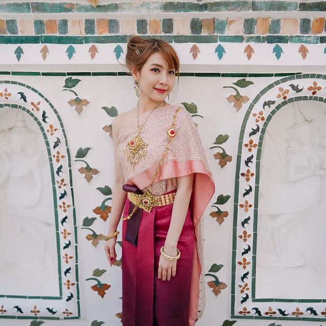  "วัดอรุณราชวราราม ราชวรมหาวิหาร" 