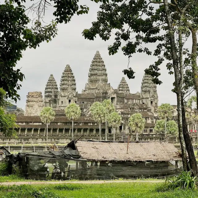 Amazing Angkor Wat no queues for pictures
