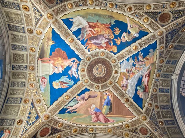 RAPHAEL'S FRESCOES 🎨👨‍🎨