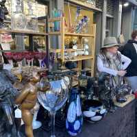 lovely tourist spot to shop~Portobello Market