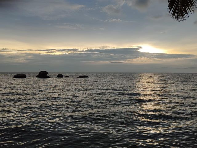 SUNSETS @ TANJUNG BIDARA!
