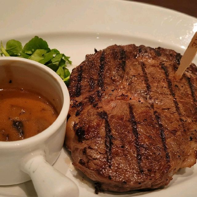 君悅酒店高級扒房