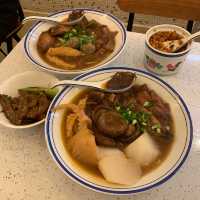 銅鑼灣超抵食車仔麵店🍜懷舊屋邨裝修風格🪑🚪