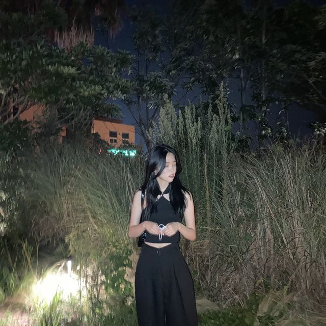 제주에서 힙한 분위기를 만끽할 술집을 찾는다면, 한림 ‘싱싱잇’