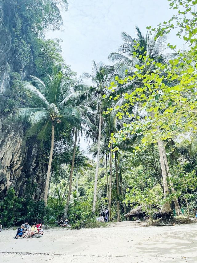 เหลาลาดิง Paradise Island 