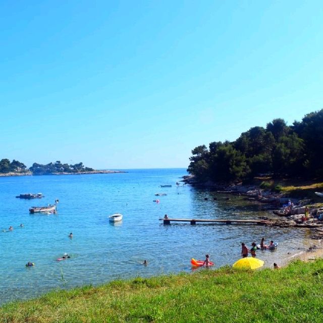 크로아티아 풀라 외곽 캠핑장근처 해수욕장🏖