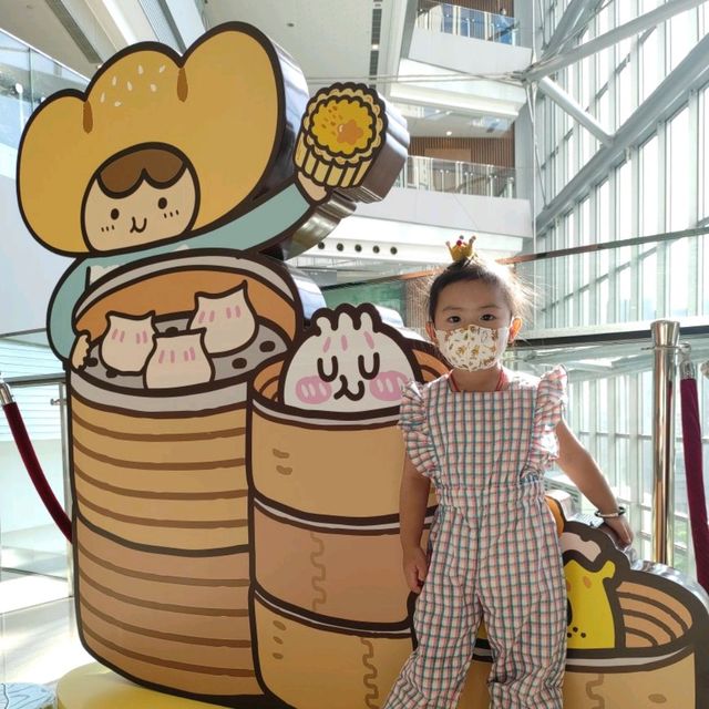 【大本型 x 菠蘿油妹妹・香港情懷】