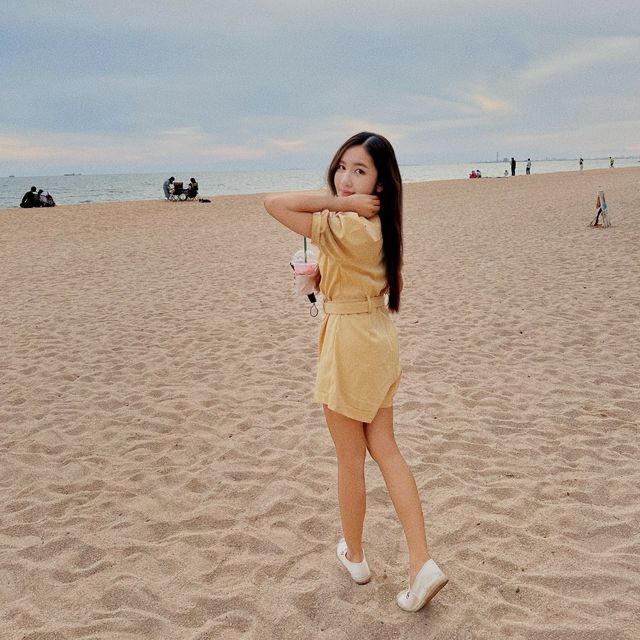 ดูพระอาทิตย์ตกริมทะเล อาหารทะเล คาเฟ่น่านั่ง😍