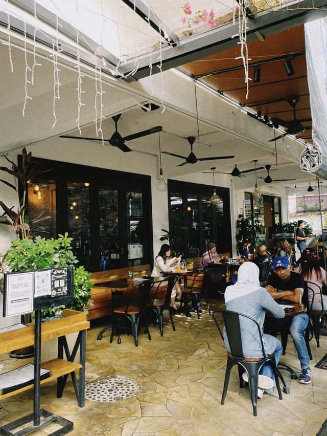Great Cafe+Bakery in Jalan Ampang