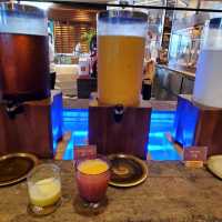 維港凱悅尚萃酒店飲飲食食~