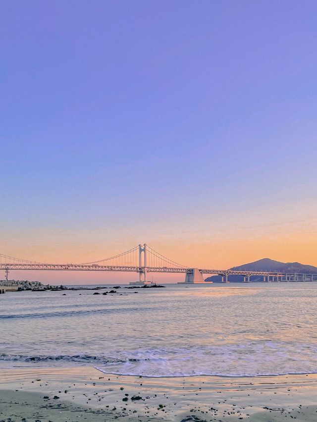 예쁜 노을을 볼 수 있는 광안리 겨울 바다💗