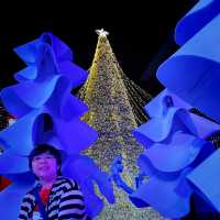 Giant Christmas Tree 