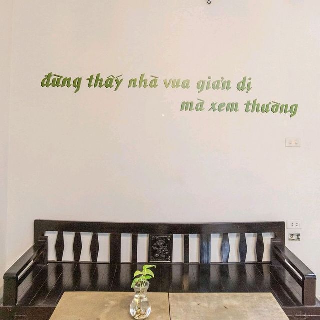 QUÁN NƯỚC CHỜI ĐẤT