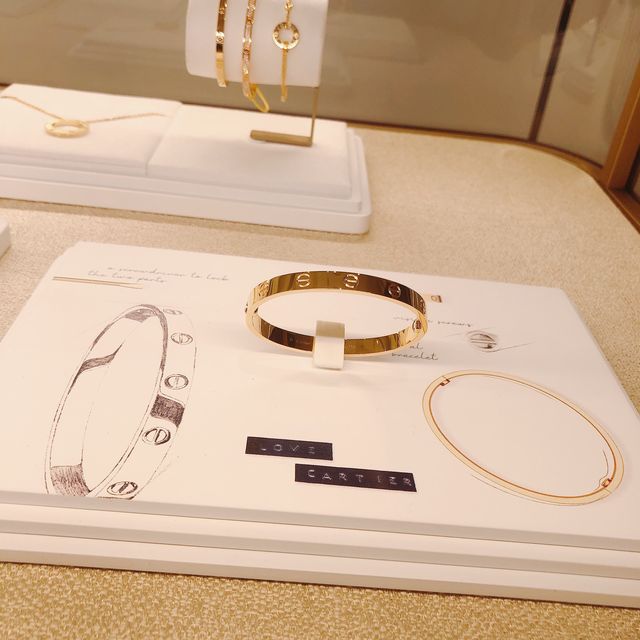 Cartier 《THE CULTURE OF DESIGN 》  形象概念空間  限定展覽