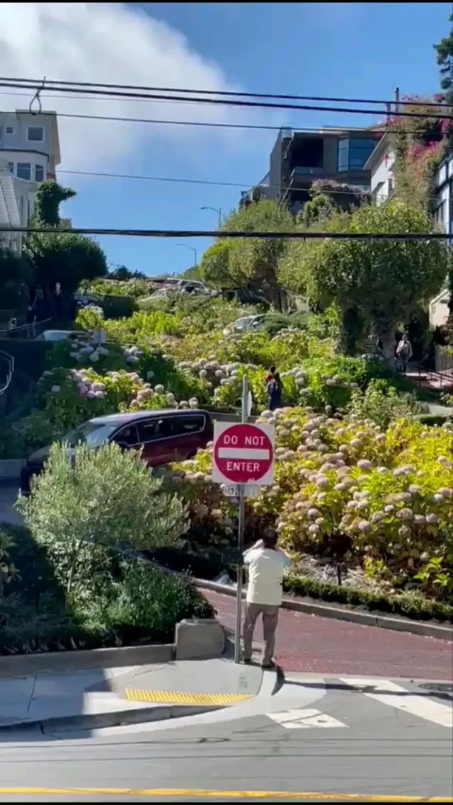 The World Famous Lombard Street In SFO