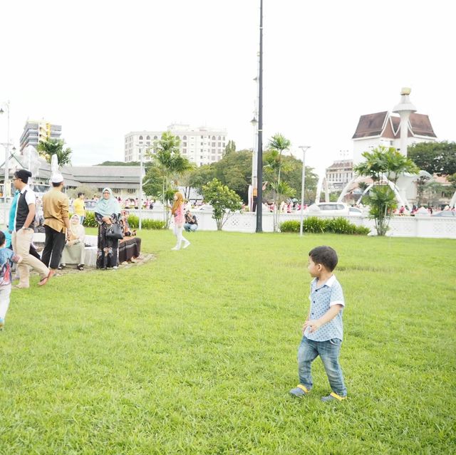 “อลอร์ สตาร์” (Alor Setar) มาเลเซีย
