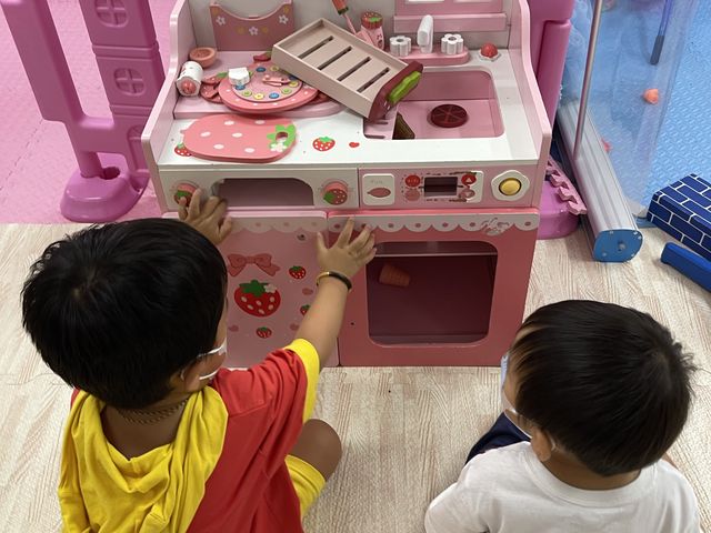 Macaron主題playroom